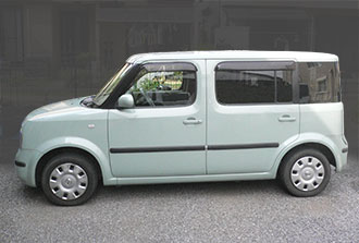 緑キューブ助手席側