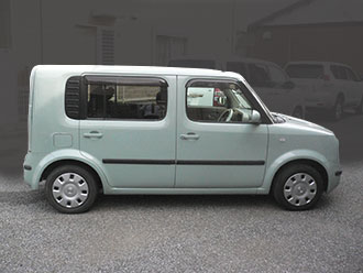 緑キューブ運転席側