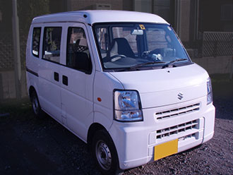 エブリィ左斜め前